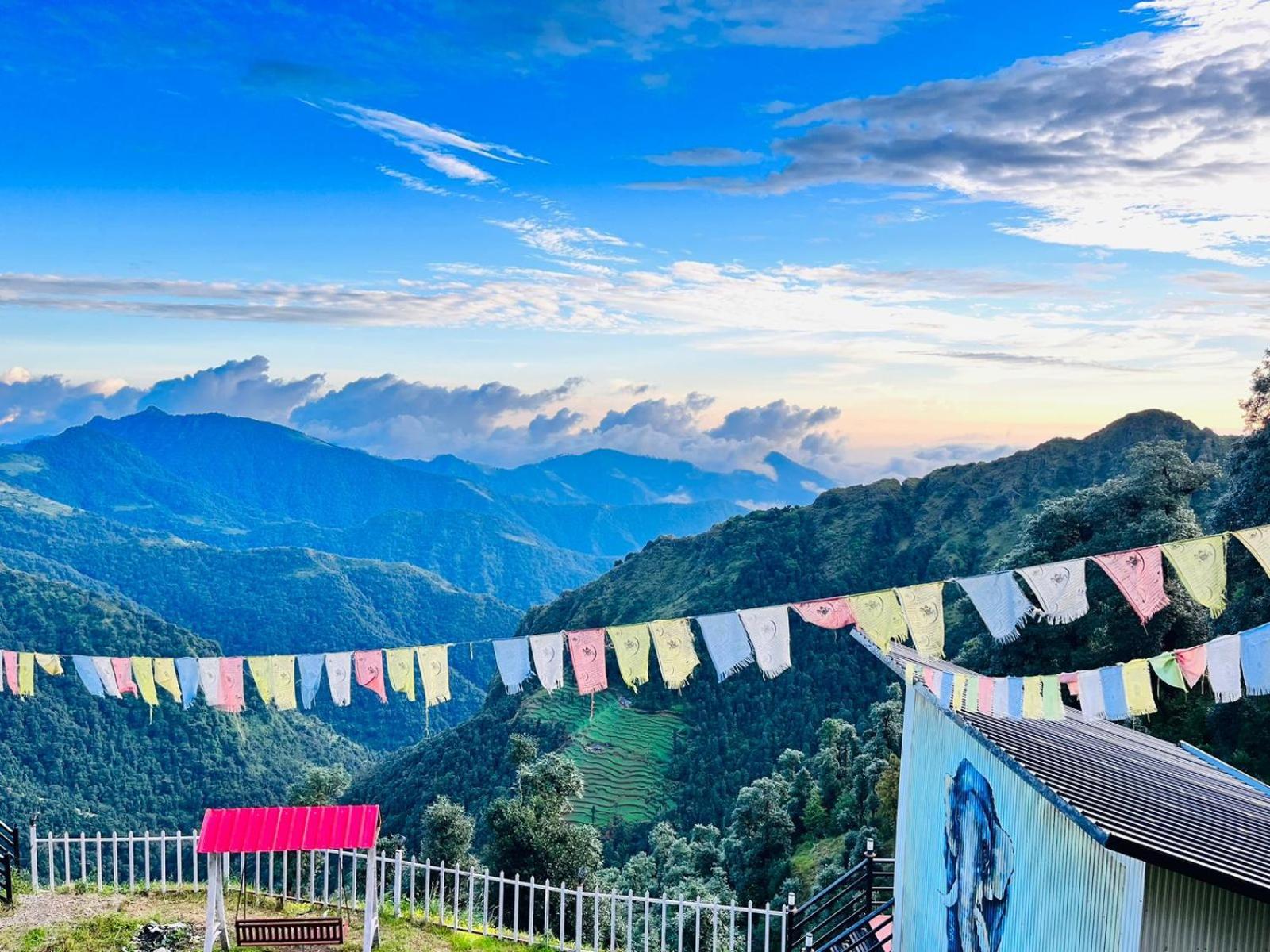 Into The Wild Stays Dhanaulti Exterior foto